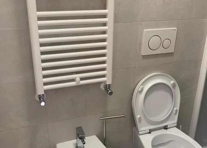 Гостевой дом Michelangelo Luxury - Colosseo & Wi-fi 3*
